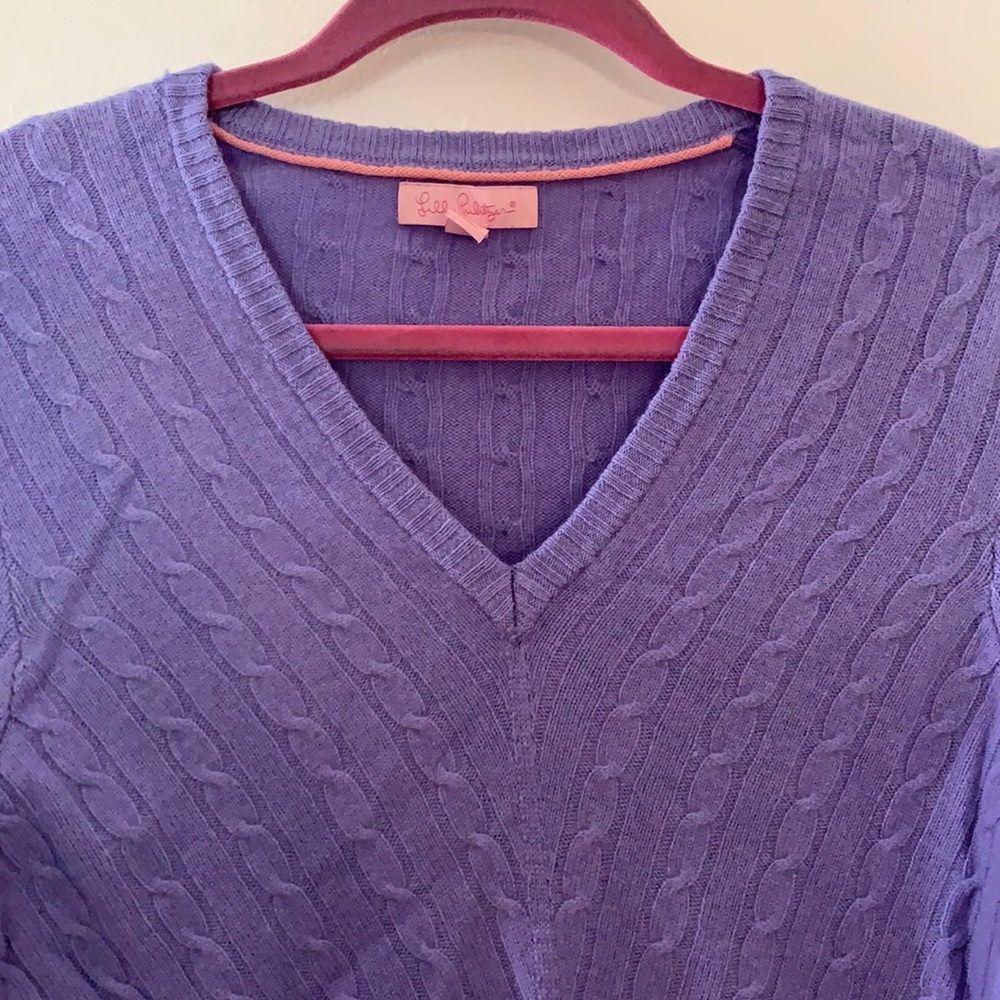 LILLY PULITZER LIGHT PURPLE V NECK SWEATER SZ L